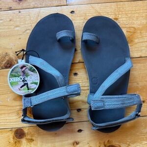 Women's Sandals - Gray